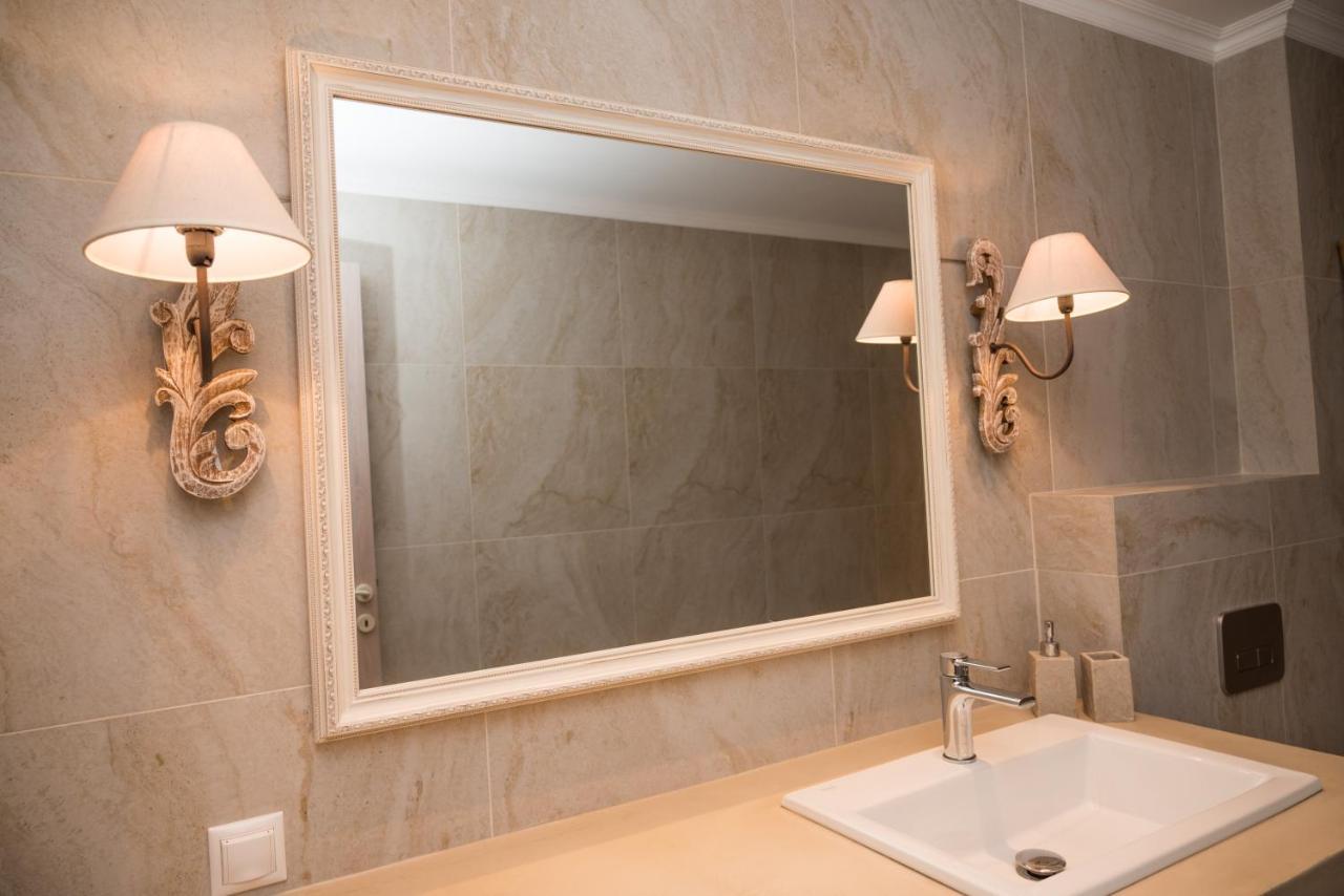 Efmar Exclusive Residences Gytheio Exteriör bild