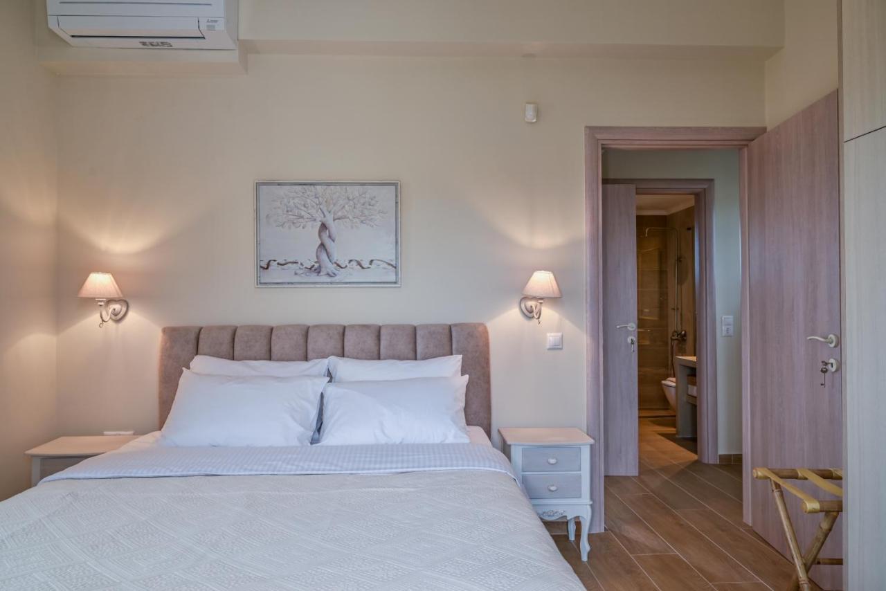 Efmar Exclusive Residences Gytheio Exteriör bild
