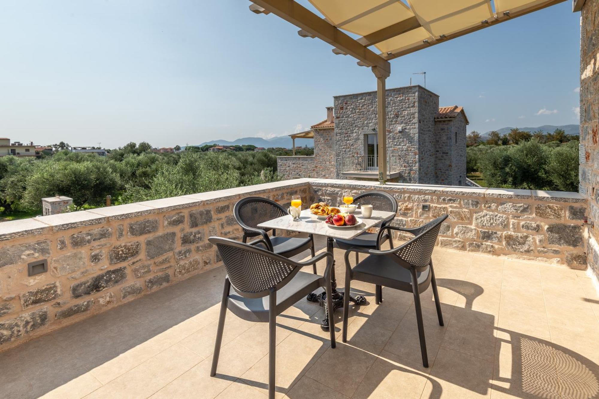 Efmar Exclusive Residences Gytheio Exteriör bild